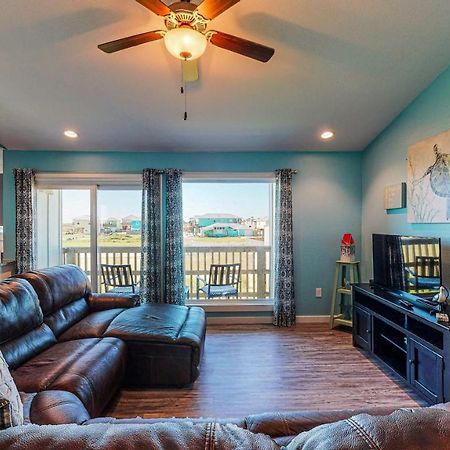 Ah-D213 Newly Remodeled Second Floor Condo, Near Shared Community Pool Port Aransas Bagian luar foto